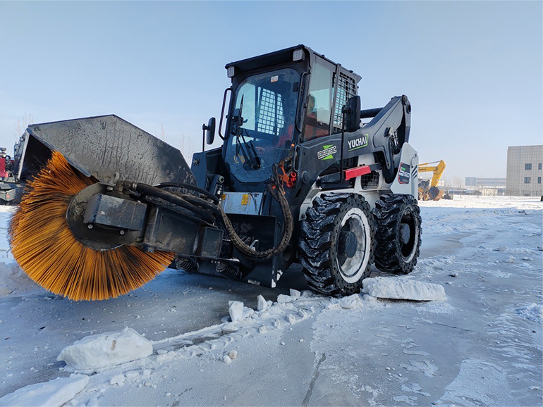 YC S150 Electric Skid Steer Loader Passes Extreme Climate Tests, Set for Mass Production - A Milestone in the Industry